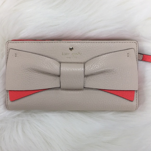 kate spade Handbags - Kate Spade bow wallet